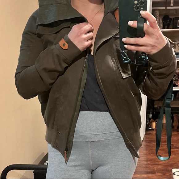 Lacoste Utility Jacket with Leather Trim - Picture 7 of 12